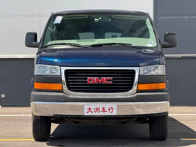 GMC SAVANA 6.0 L Auto