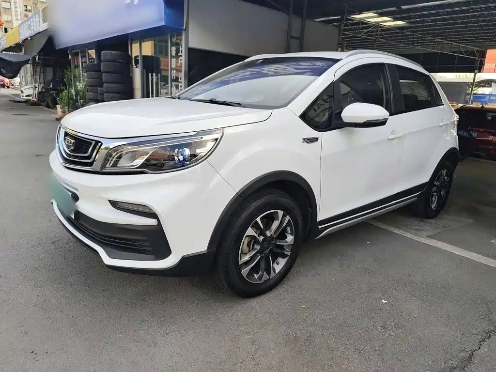 Vision X3 远景X3 2019款 升级版 1.5 L 手动精英型
