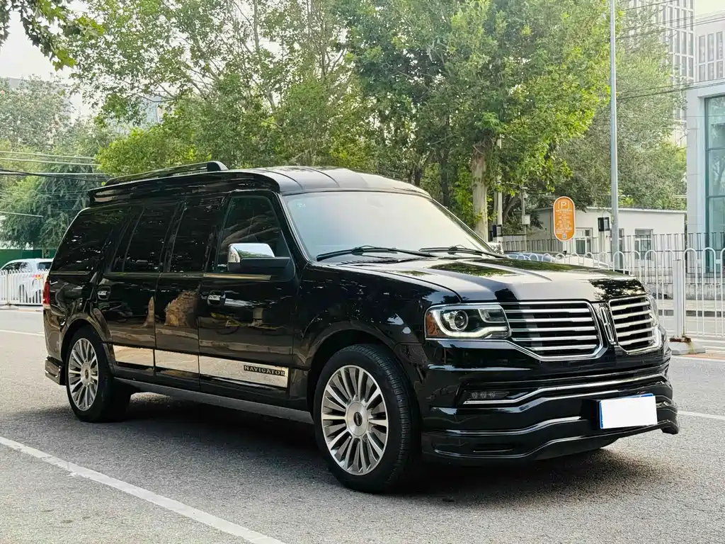 Navigator 3.5 T Leader No.1