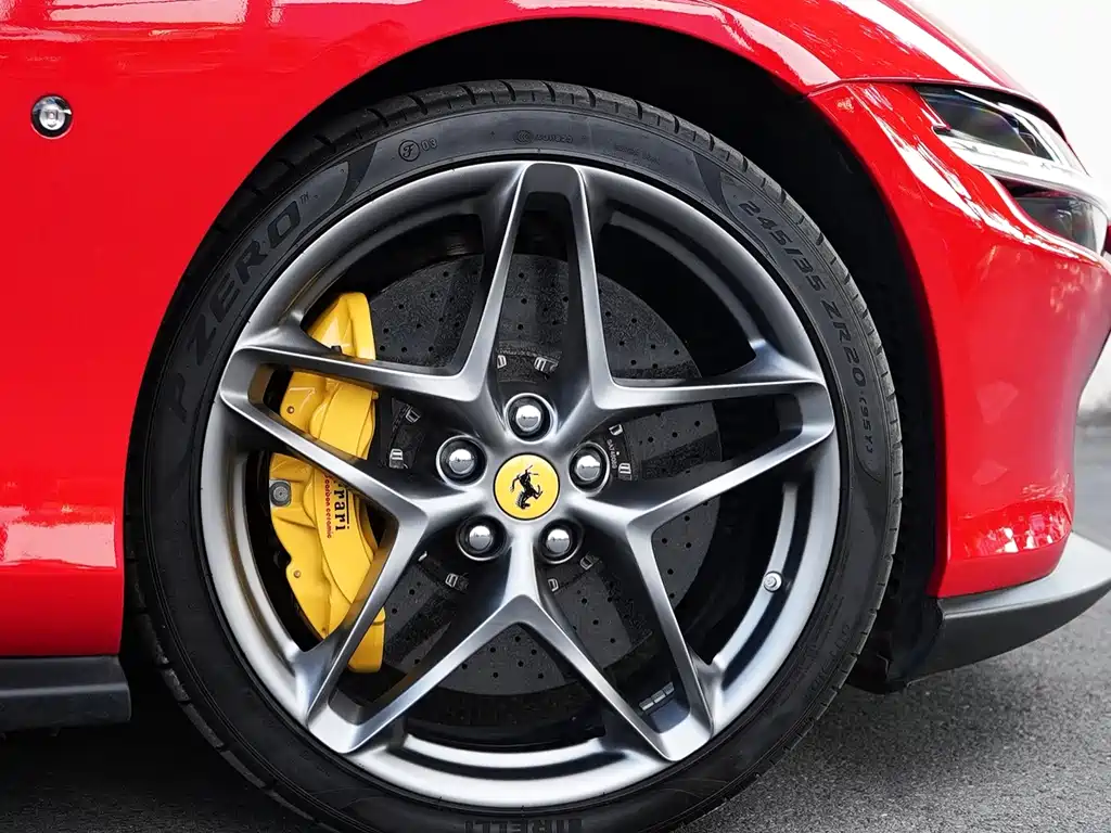 Roma 3.9 T V8