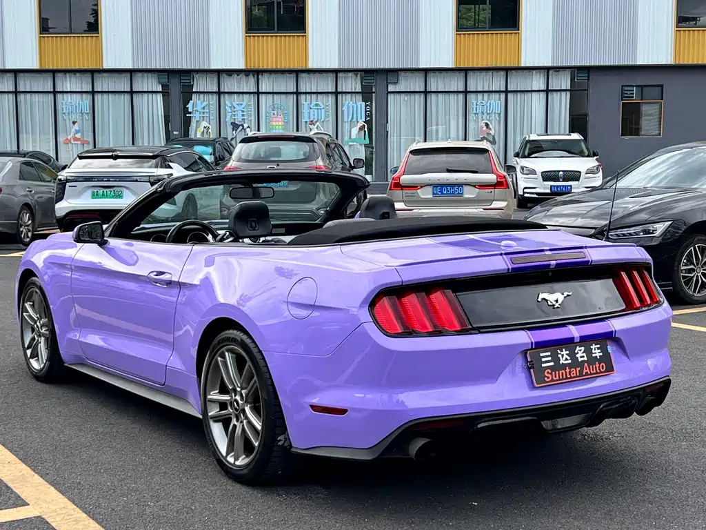 Mustang 2.3 T Convertible