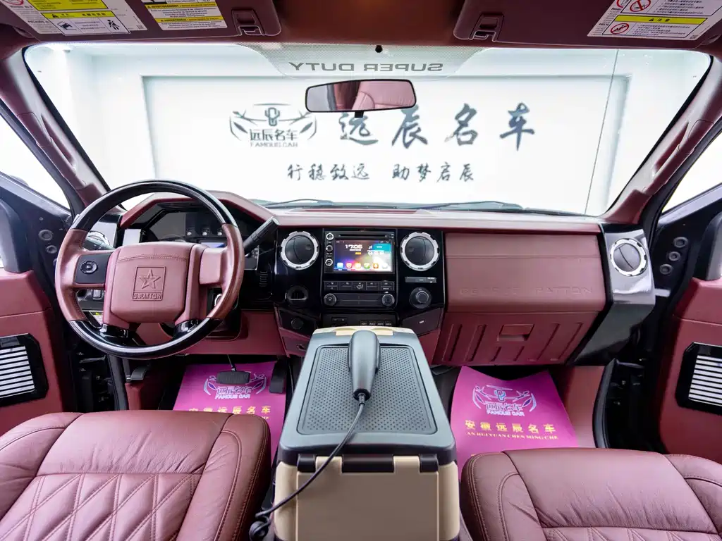 Zhanche 6.8 T Auto