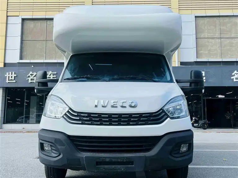 IVECO Daily 依维柯欧胜 2021款 3.0 L 自动