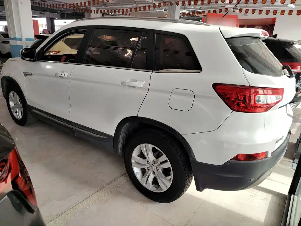 Changan CS75 1.8 T Auto Distinguished CN-IV