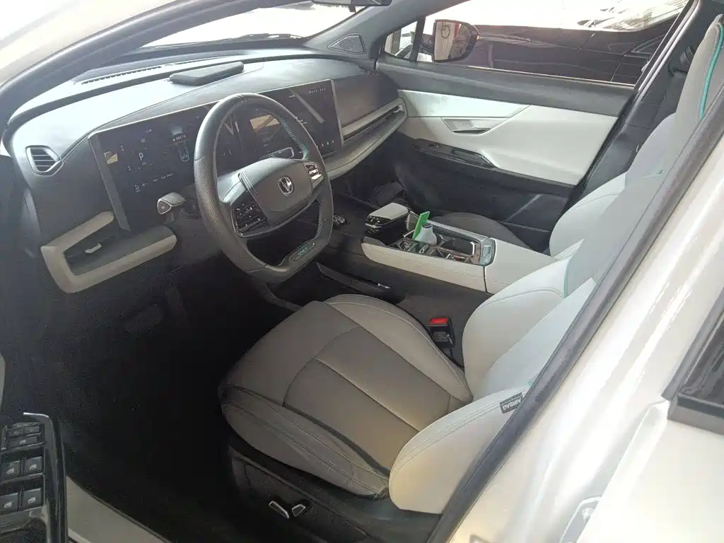 Changan UNI-T 2 nd Gen 1.5 T Distinguished