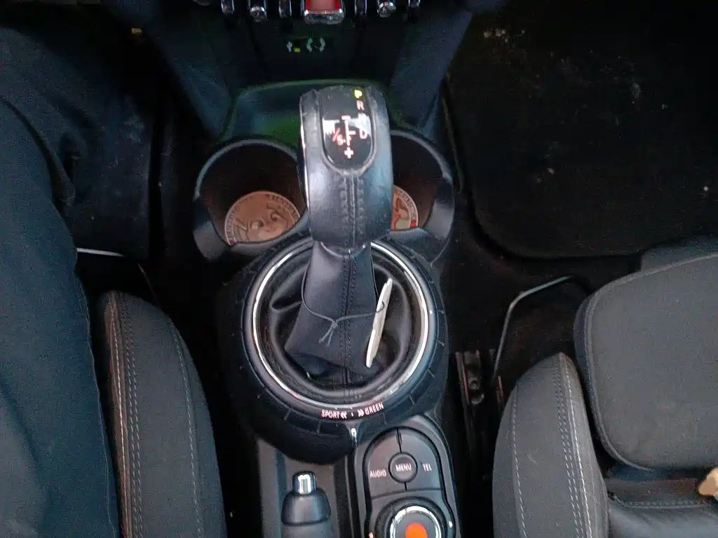 MINI 1.5 T COOPER 5-door