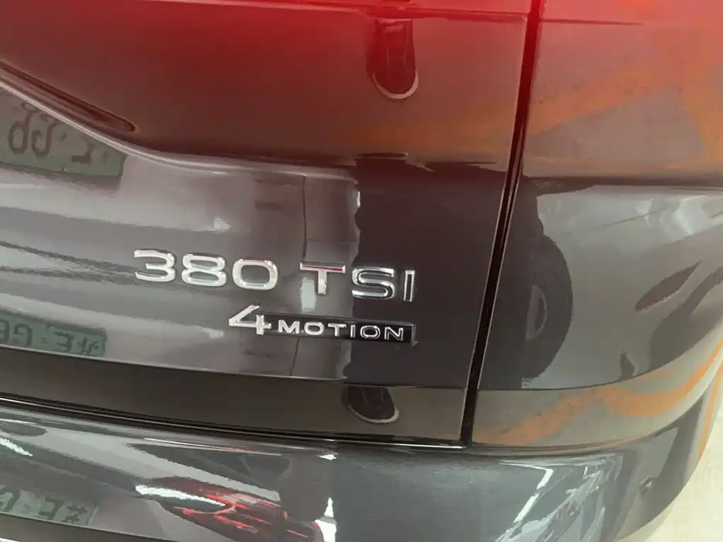 Talagon 380 TSI 4 WD Luxury Premium Realm Pro 7-seat