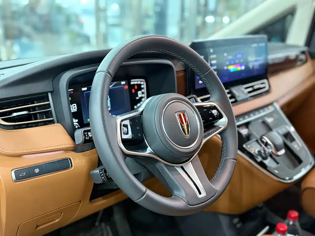 Hongqi HQ9 2.0 T Connected Flagship Enjoyment