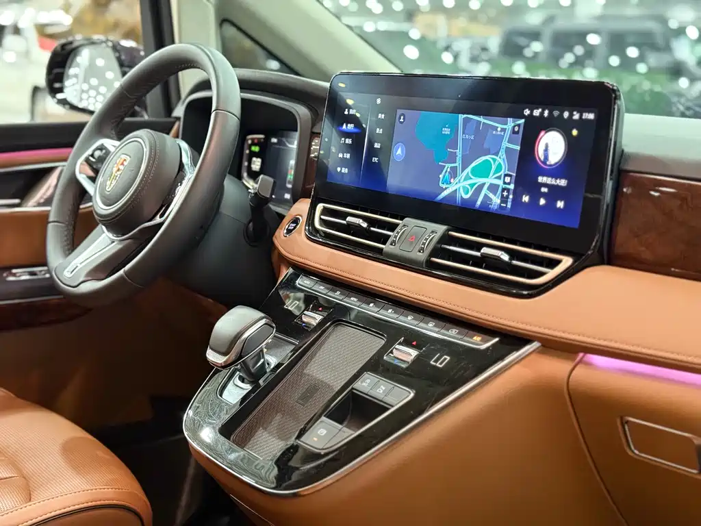 Hongqi HQ9 2.0 T Connected Flagship Enjoyment
