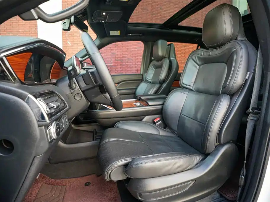 Navigator 3.5 T President Series CN-V