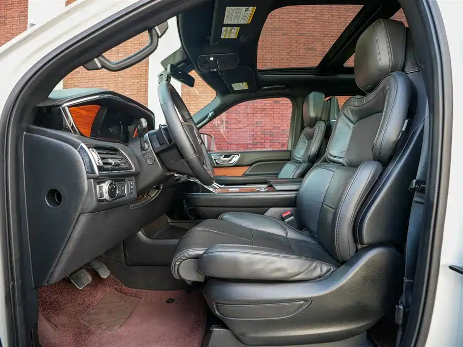 Navigator 3.5 T President Series CN-V