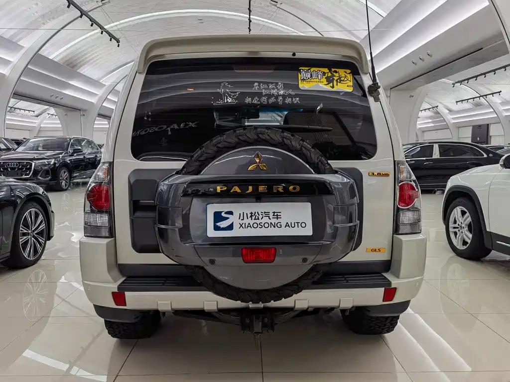 Pajero (Import) 3.8 L Middle East