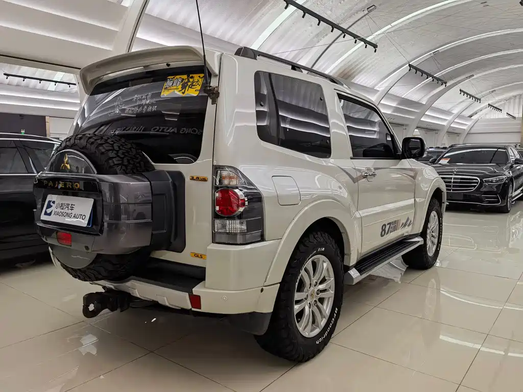 Pajero (Import) 3.8 L Middle East