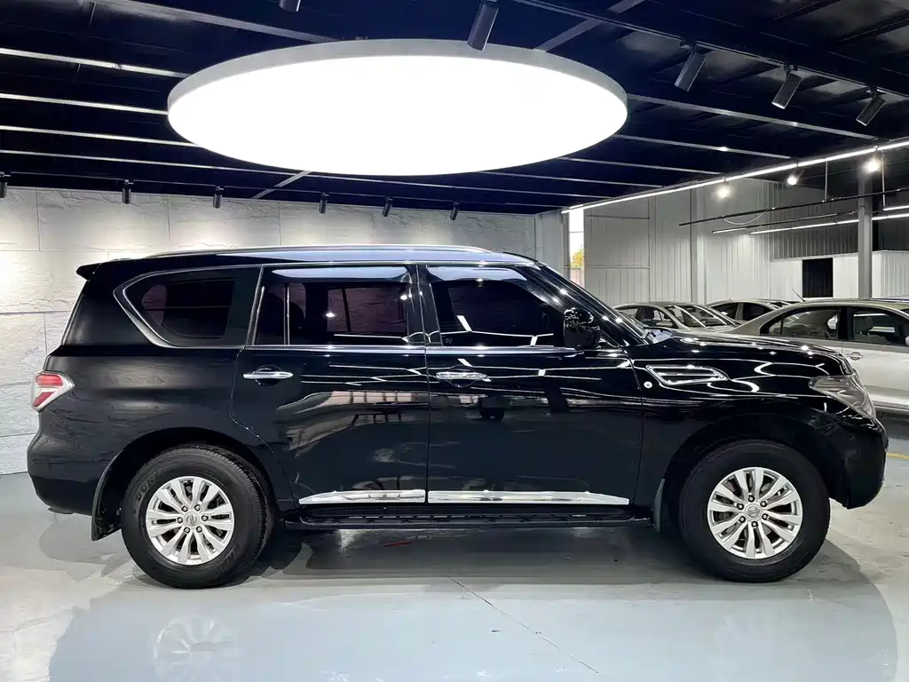 Patrol 4.0 L Middle East
