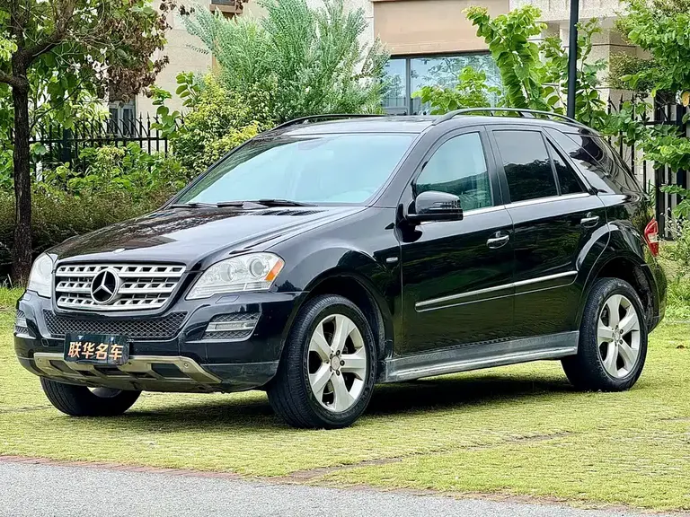 Mercedes-Benz M-Class ML 350 Diesel US Spec