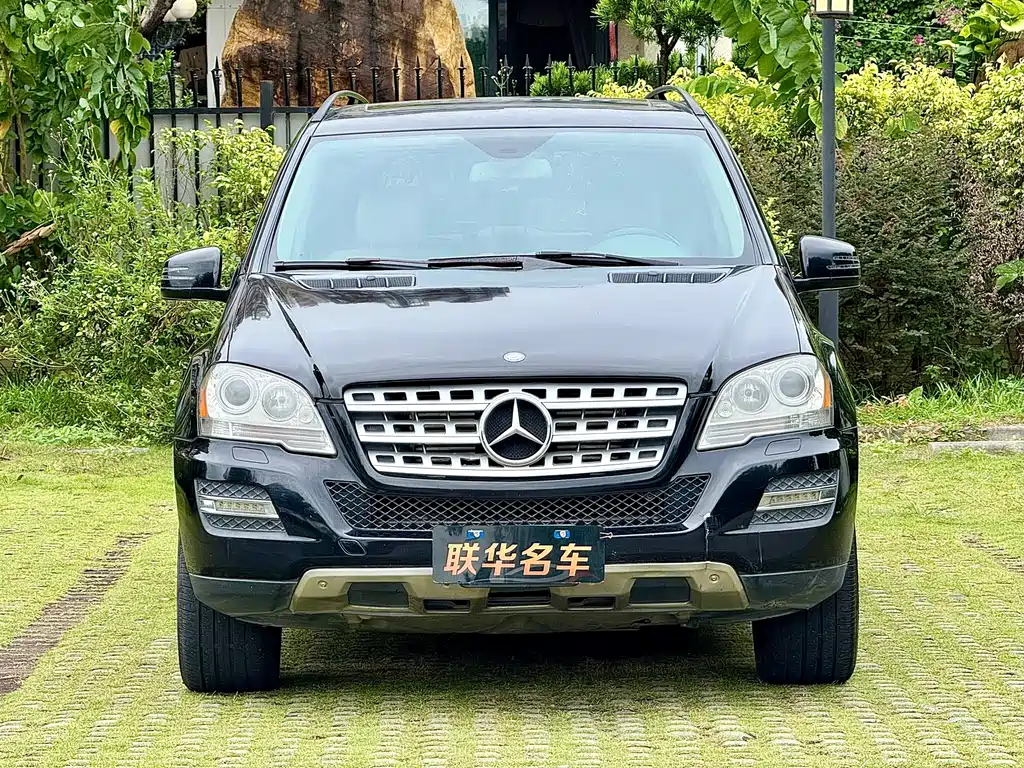 Mercedes-Benz M-Class ML 350 Diesel US Spec