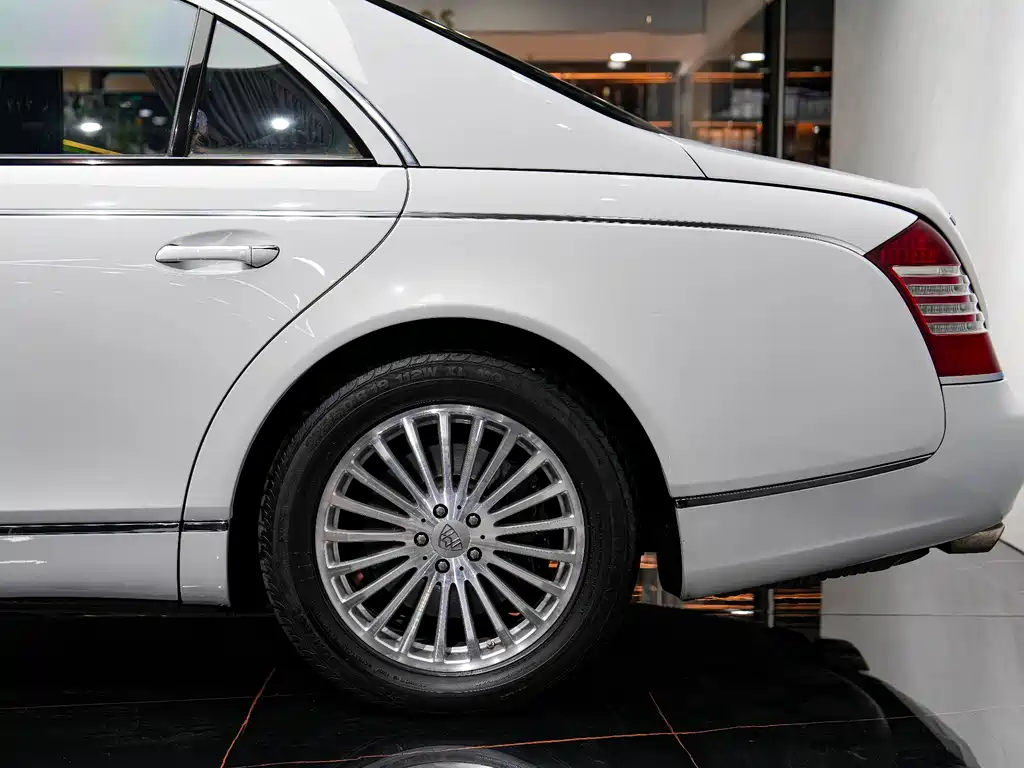 Maybach 5.5 T 57