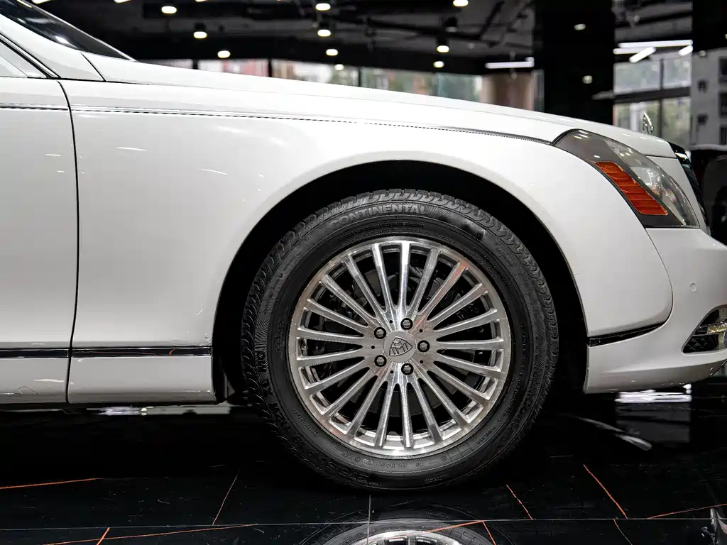 Maybach 5.5 T 57