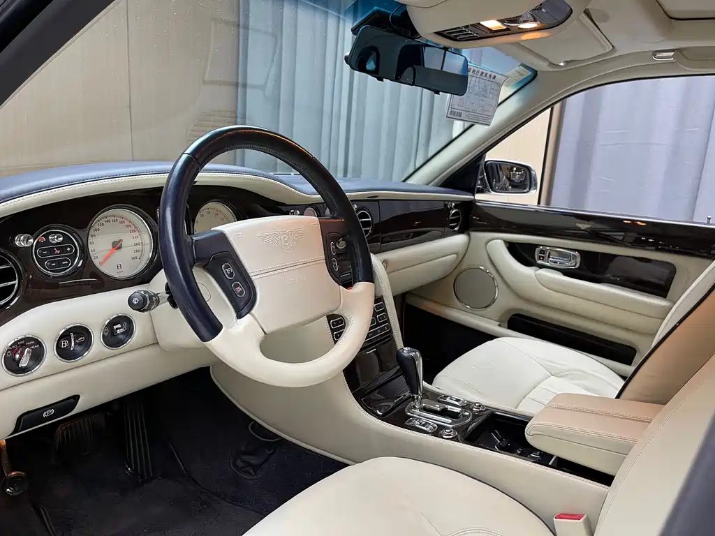Mulsanne 6.8 T Auto