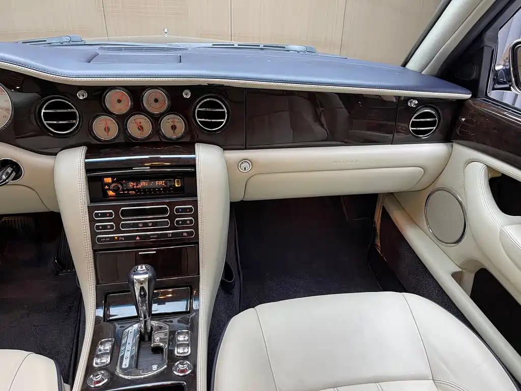 Mulsanne 6.8 T Auto
