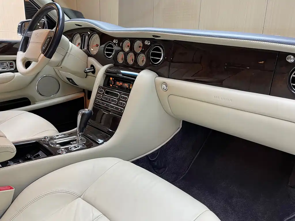 Mulsanne 6.8 T Auto