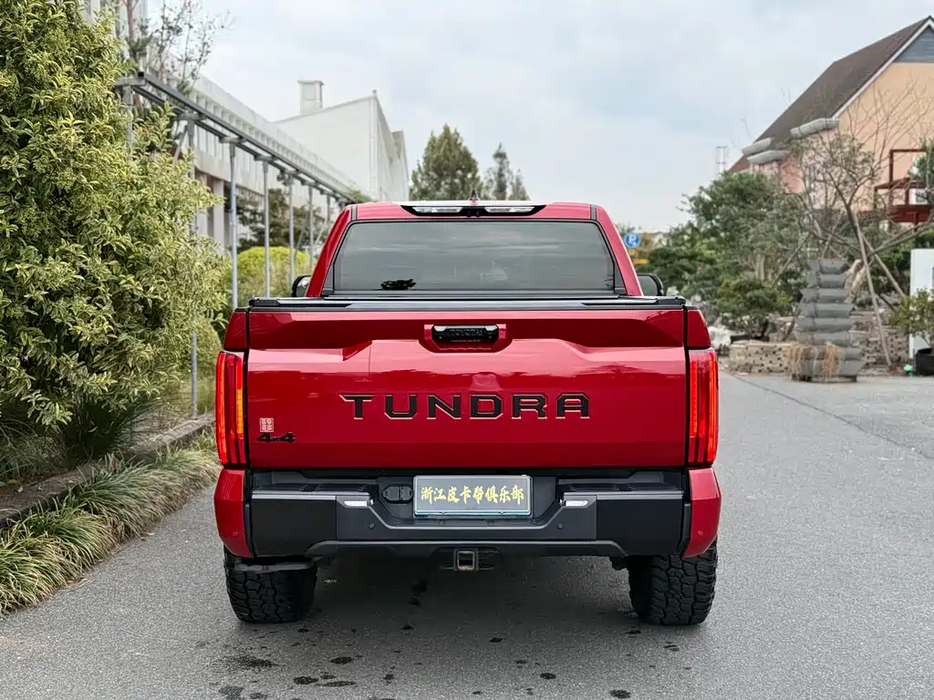 Tundra 3.5 L Auto