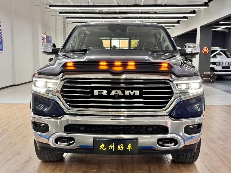 RAM Trucks RAM Trucks 2015款 5.7 L 美规版