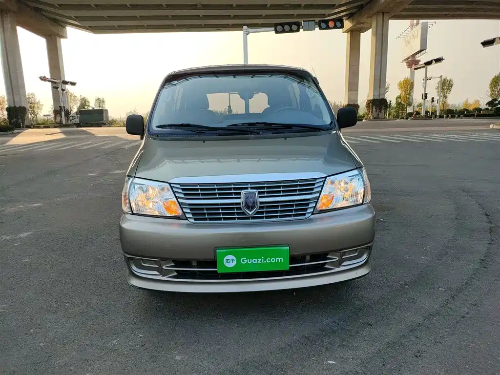 Grace 2.0 L Express Utility