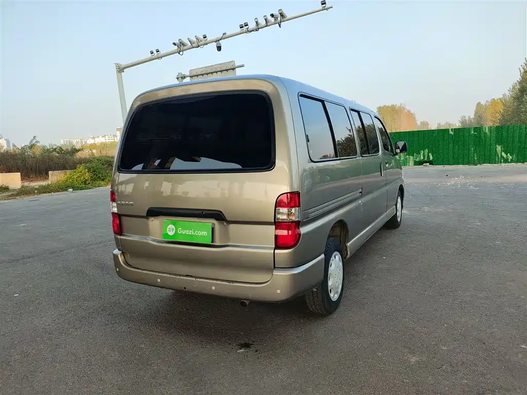 Grace 2.0 L Express Utility