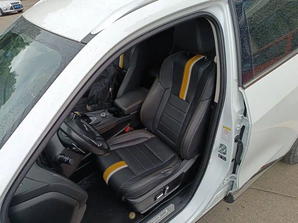 Haval F7 x 1.5 T 2 WD Ultimate Smart Trendy