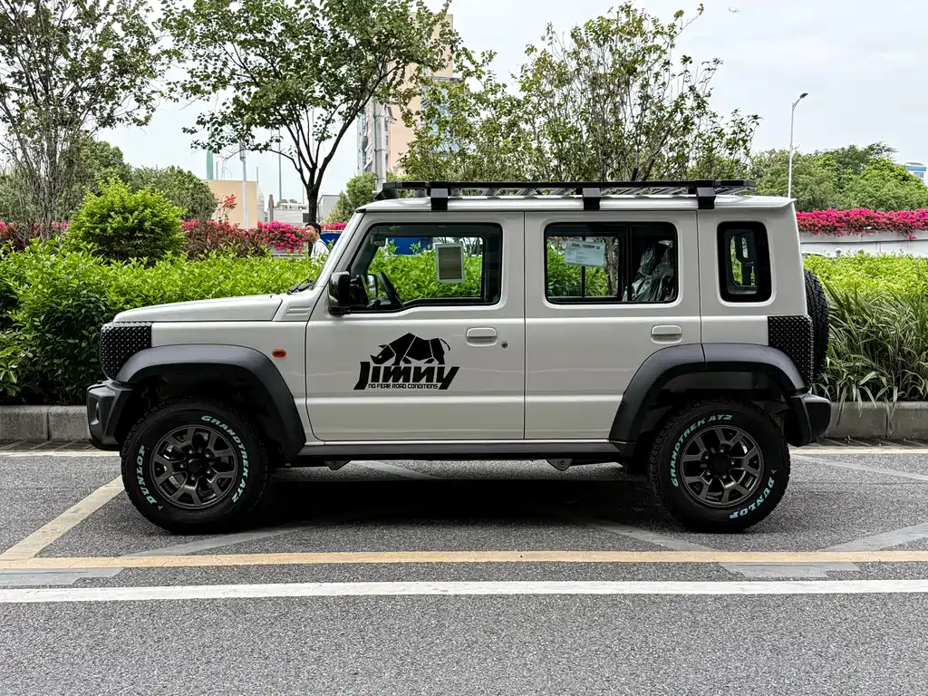 Jimny (Import) 1.5 L Auto