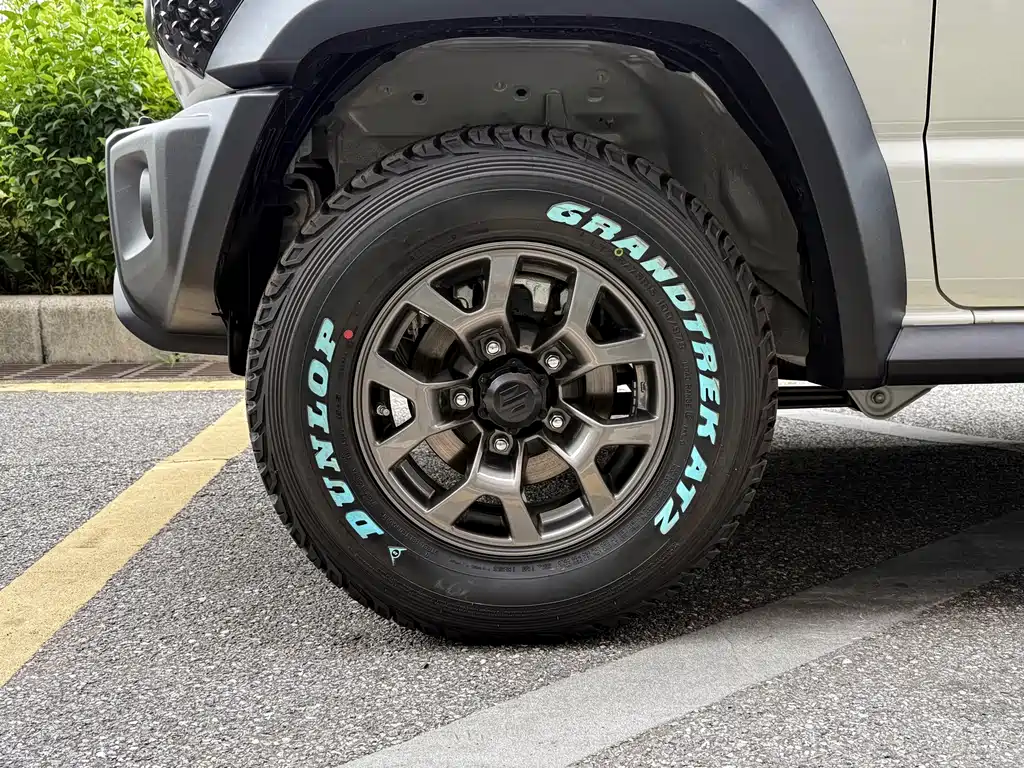 Jimny (Import) 1.5 L Auto