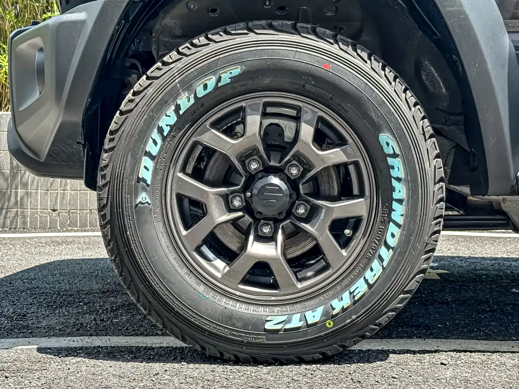 Jimny (Import) 1.5 L Auto