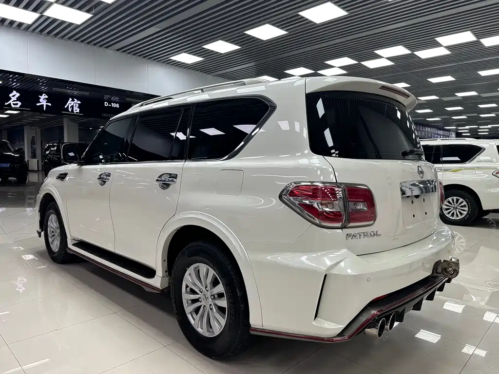 Patrol 4.0 L Middle East