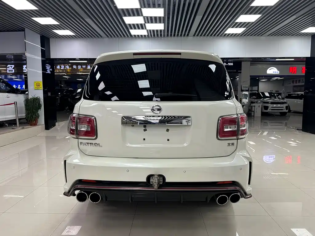 Patrol 4.0 L Middle East