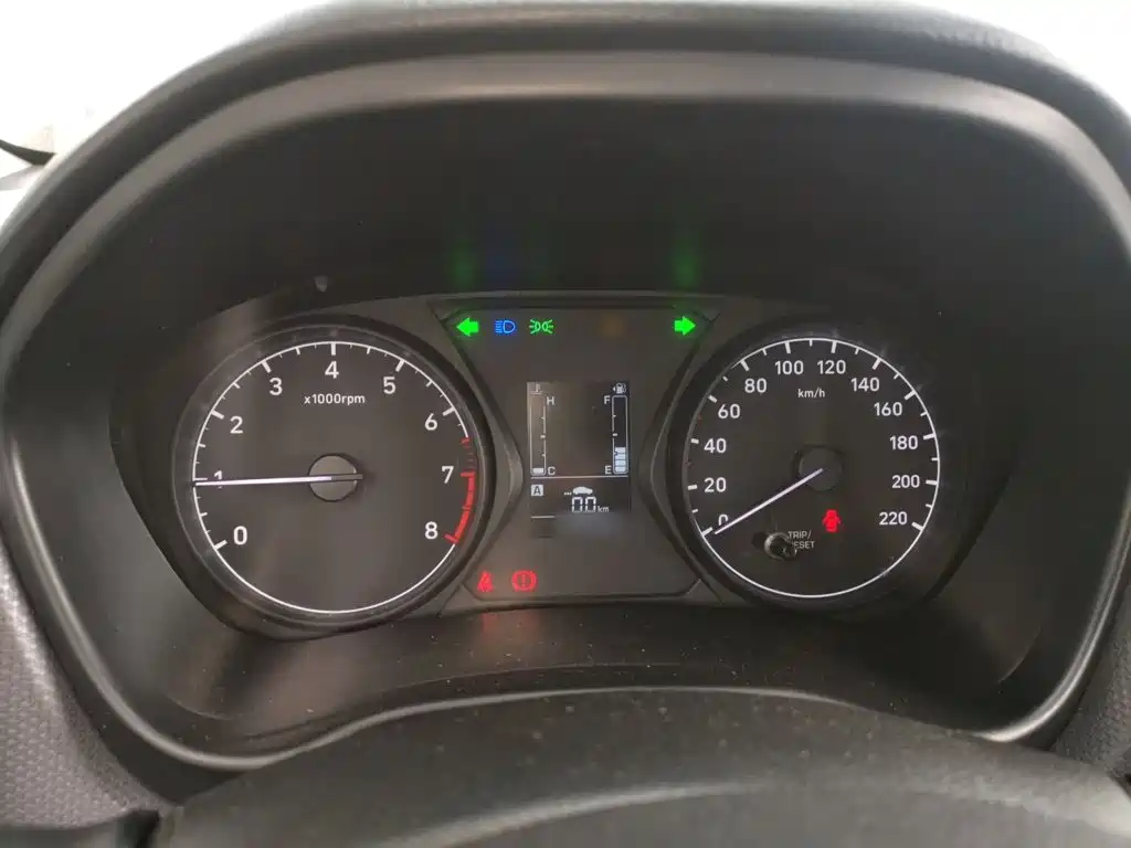 Accent 1.4 L Manual Refreshed CN-V