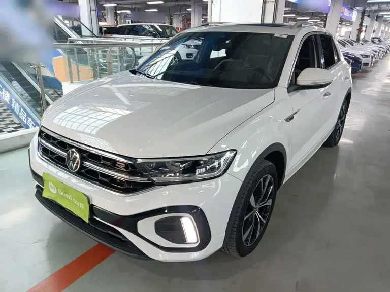 Volkswagen T-ROC 300 TSI DSG 2 WD Starlight
