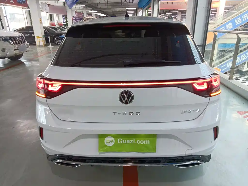 T-ROC 300 TSI DSG 2 WD Starlight