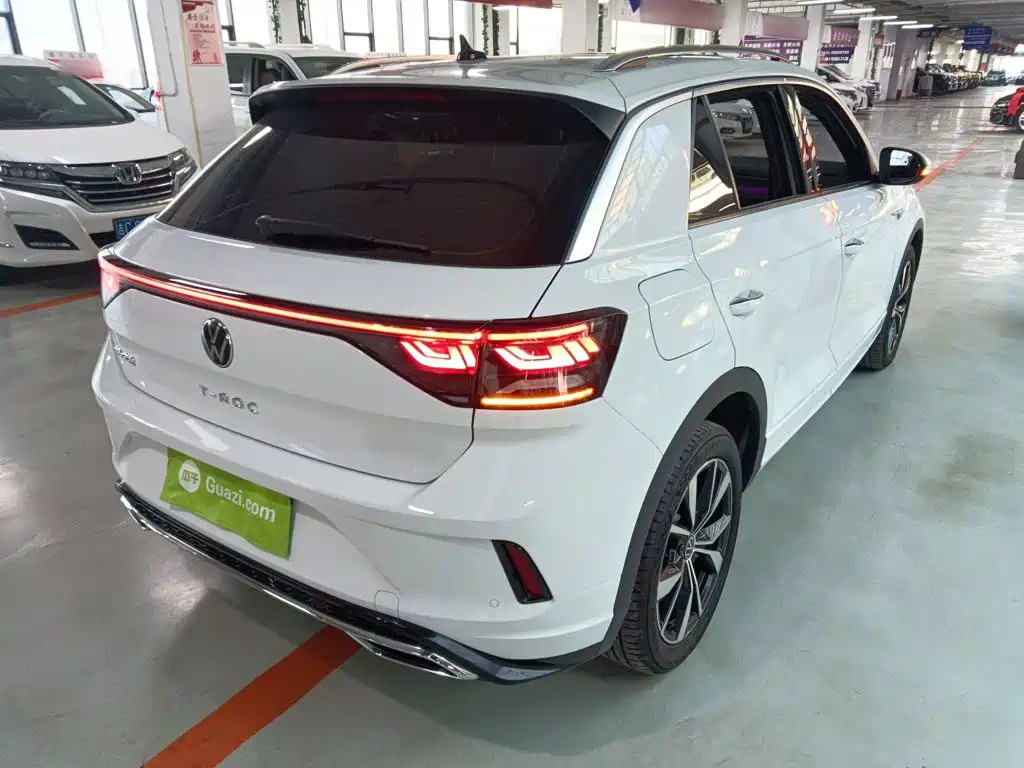 T-ROC 300 TSI DSG 2 WD Starlight