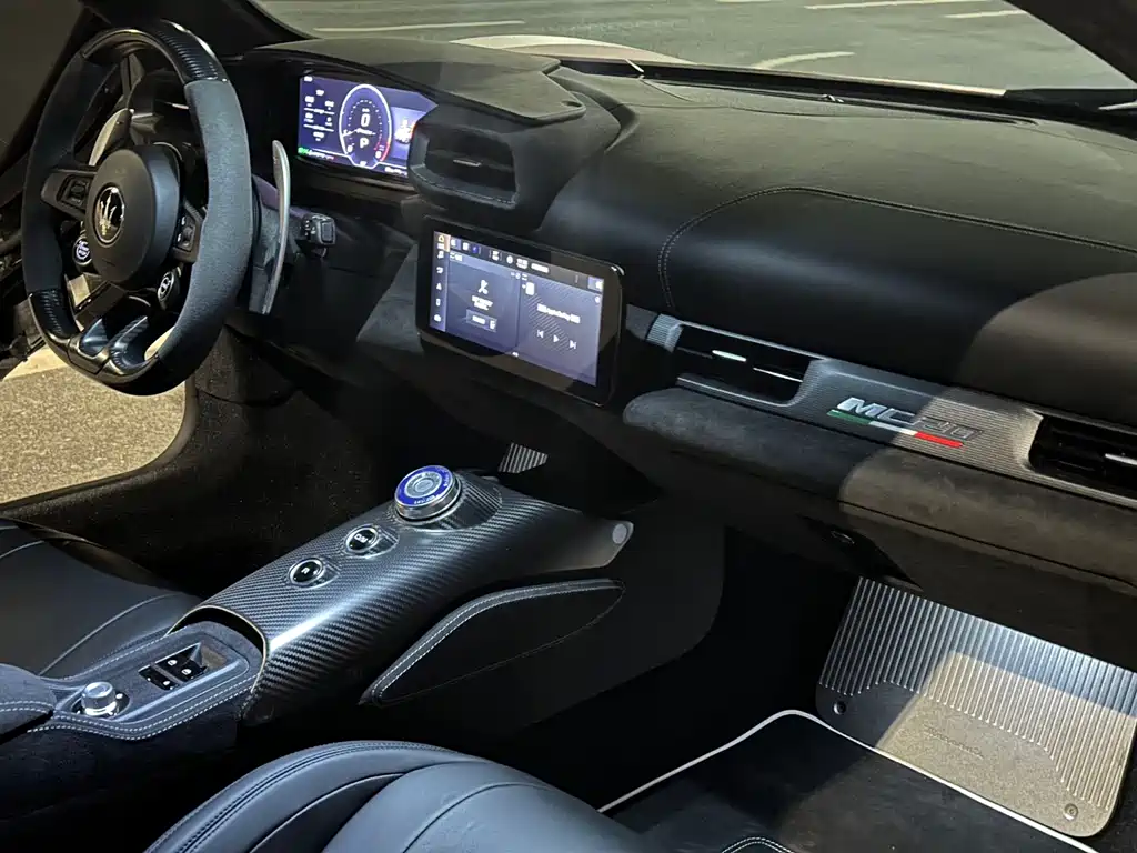 Maserati MC20 玛莎拉蒂MC20 2023款 3.0 T 标准版