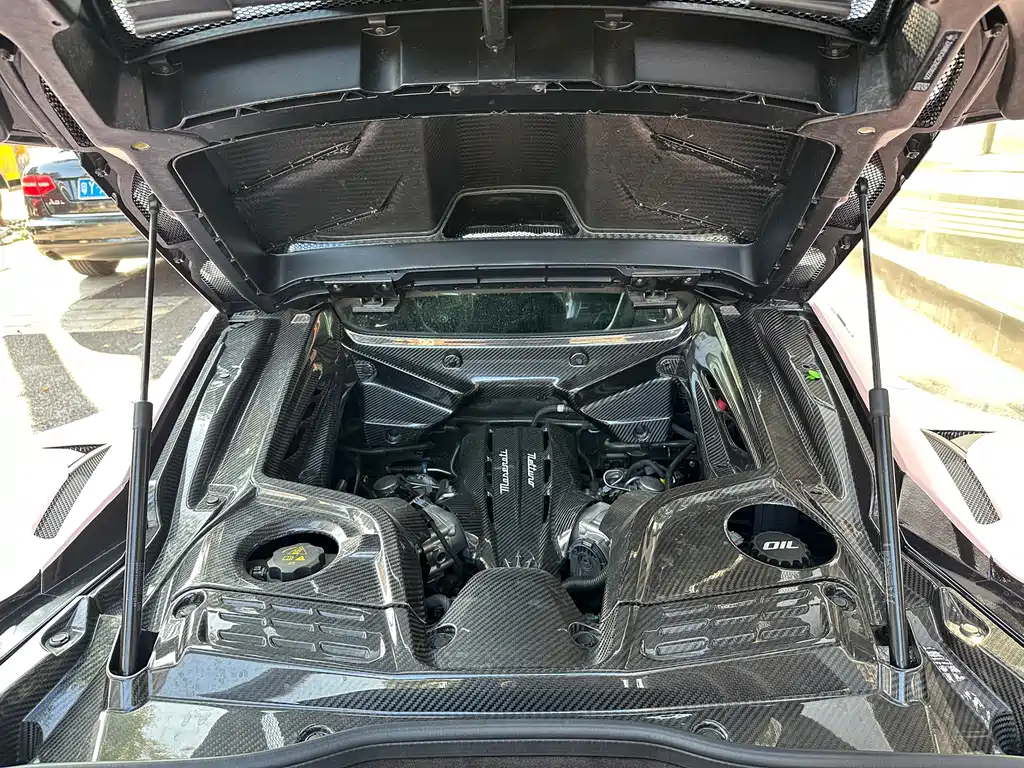 Maserati MC20 玛莎拉蒂MC20 2023款 3.0 T 标准版