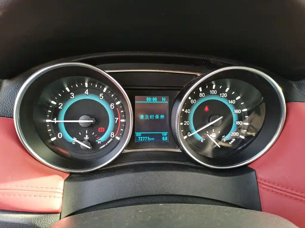 Haval H1 哈弗H1 2015款 1.5 L AMT都市型