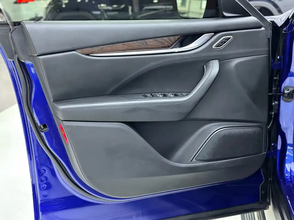 Levante 3.0 T US Spec