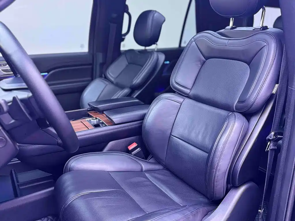 Navigator 3.5 T US Spec