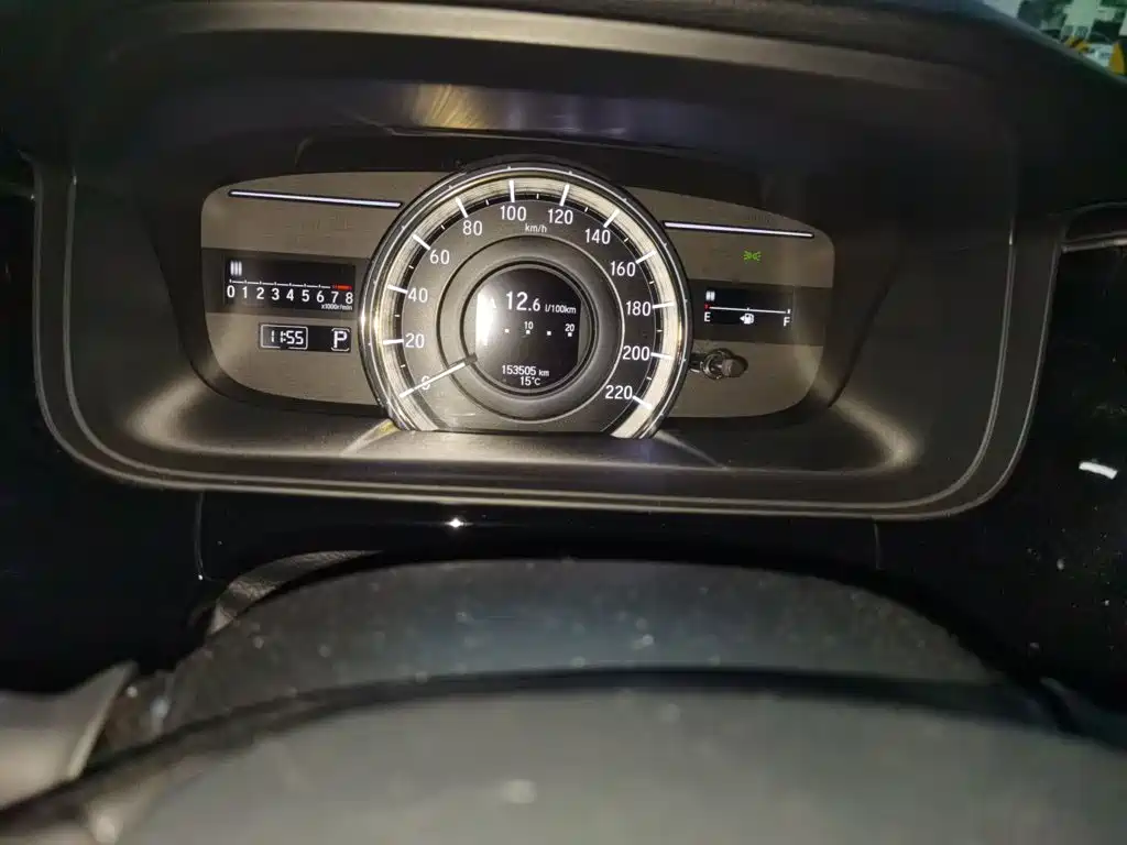 Elysion 2.4 L Luxury