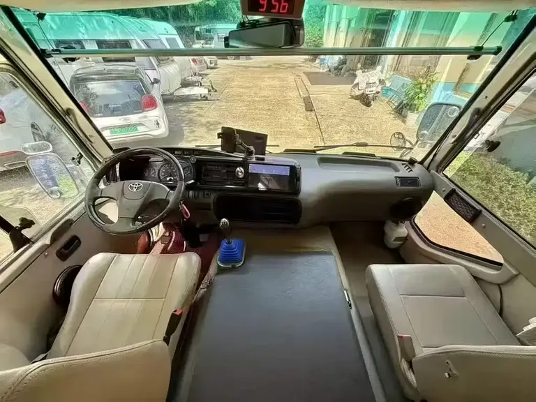 Golden Dragon Coaster 2.8 T Manual