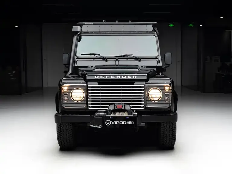 Land Rover Defender Land Rover Defender 2.2 T Diesel EU Spec