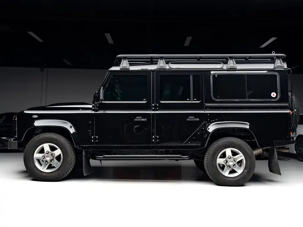 Land Rover Defender Land Rover Defender 2.2 T Diesel EU Spec