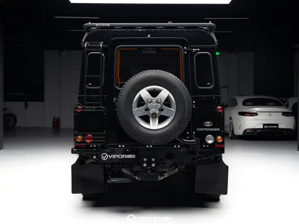 Land Rover Defender Land Rover Defender 2.2 T Diesel EU Spec