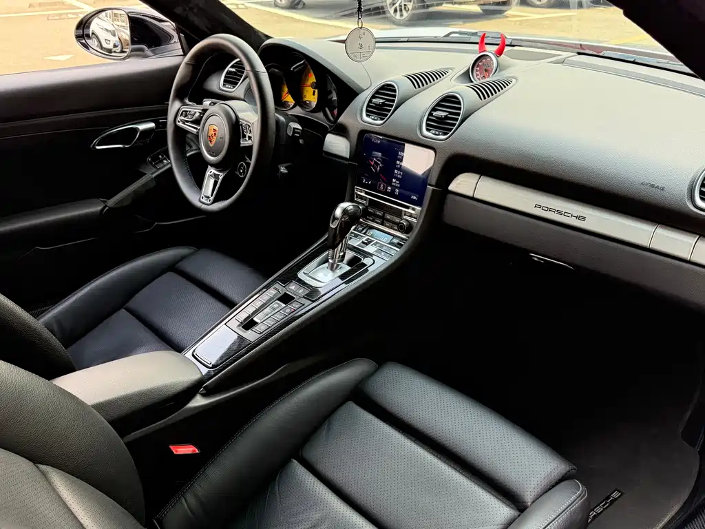 Porsche 718 保时捷718 2017款 Cayman 2.0 T